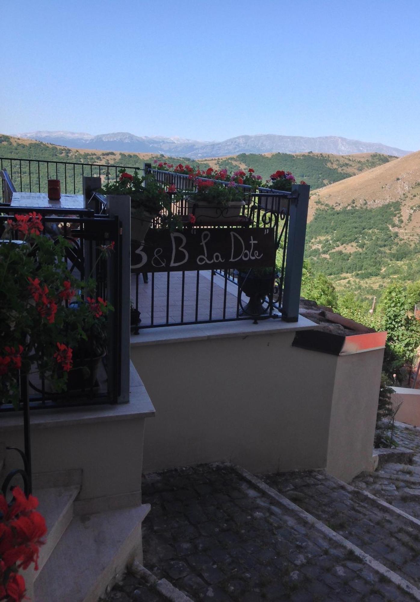Bed and Breakfast La Dote Santo Stefano Di Sessanio Zewnętrze zdjęcie